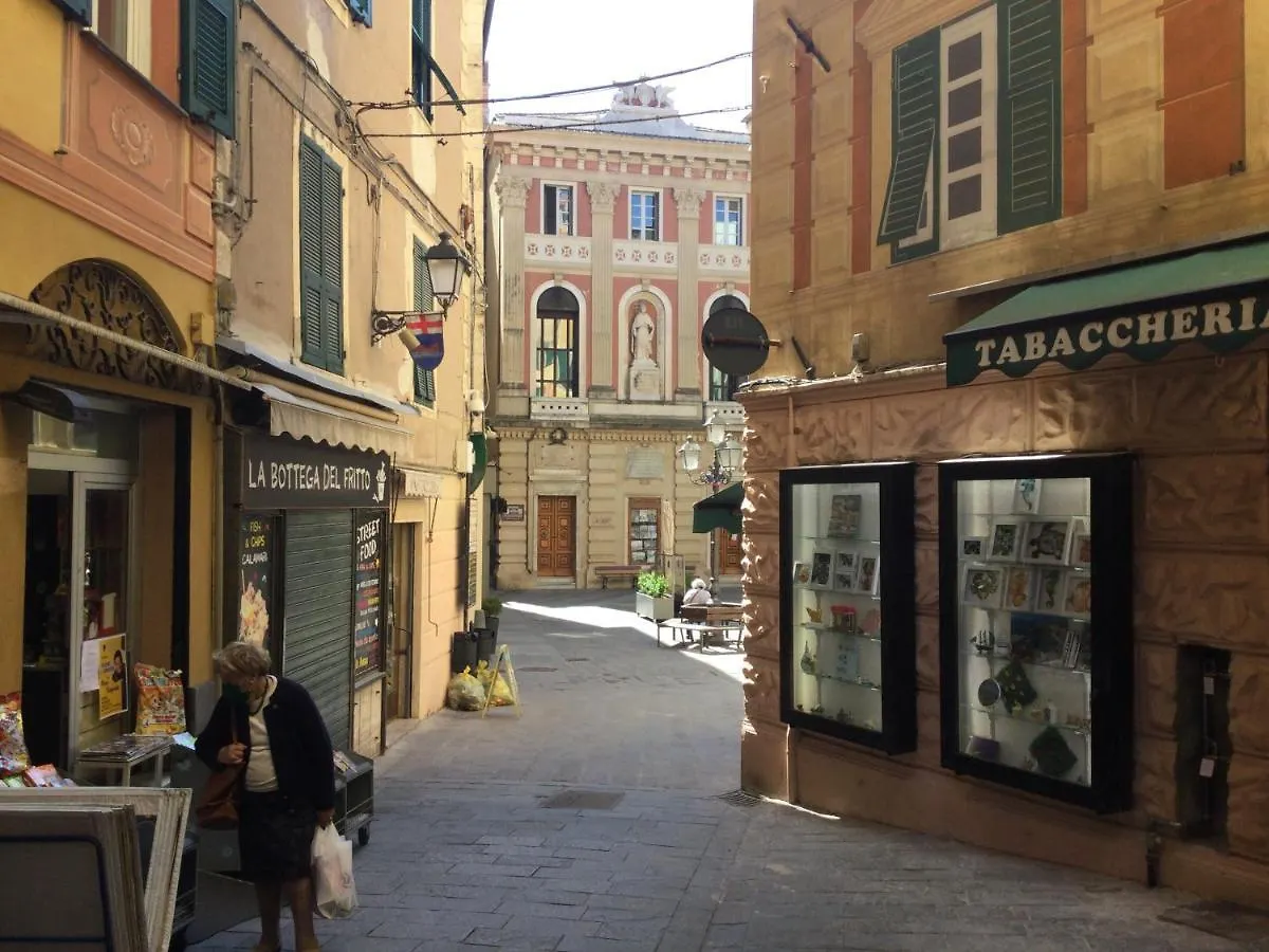 La mansarda sui tetti by Holiday World Varazze Appartamento